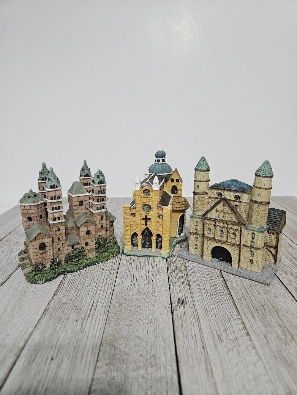 Set of 3 K's Collection Vintage 4" Churches Around the World Decorative Figurine